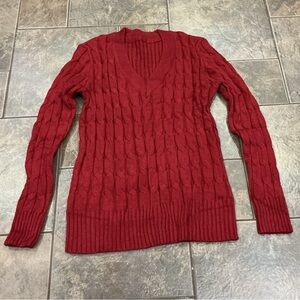 💰Make an offer, bundle and save💰 Red Cable Knit Women's Sweater